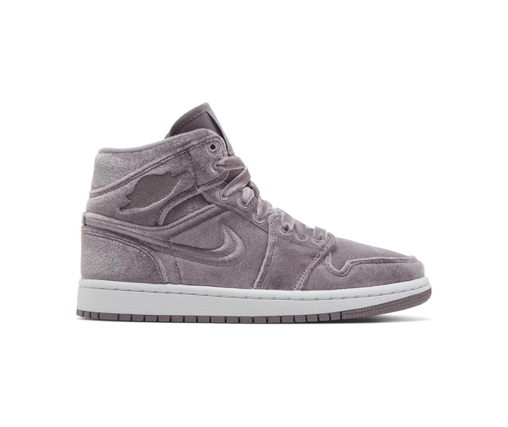 Air Jordan 1 Mid Purple Velvet