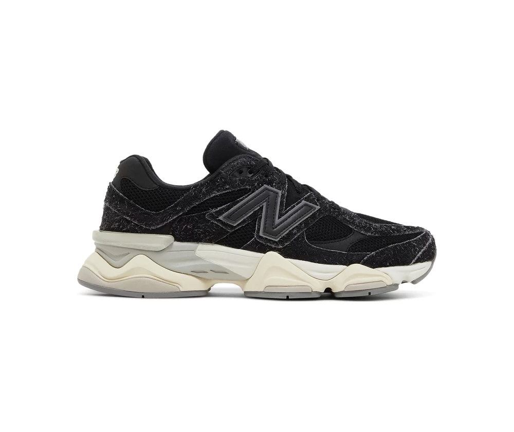 New Balance 9060 Suede Black