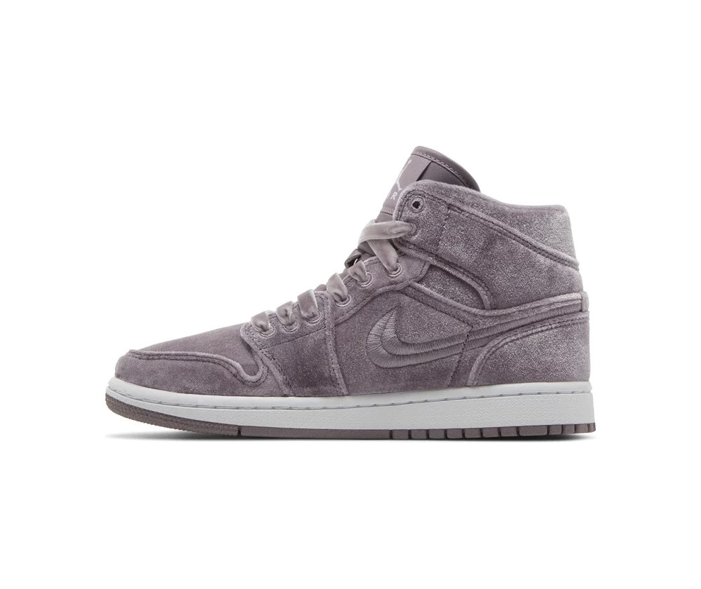 Air Jordan 1 Mid Purple Velvet
