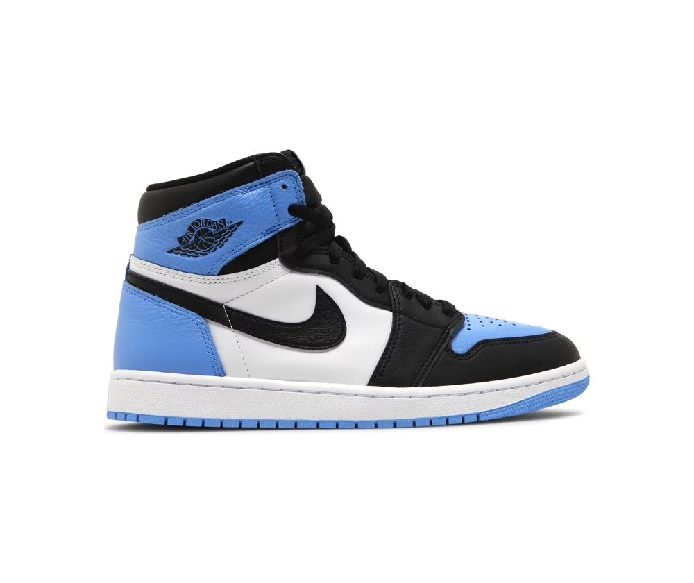 حذاء اير جوردان 1 ريترو عالي UNC عند أصابع القدم