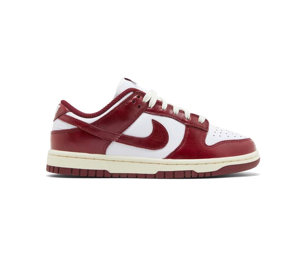 Dunk Low Vintage Red