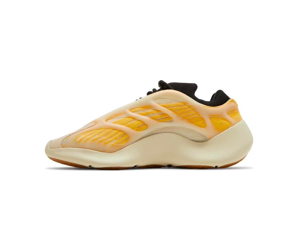 Yeezy 700 V3 مونو القرطم