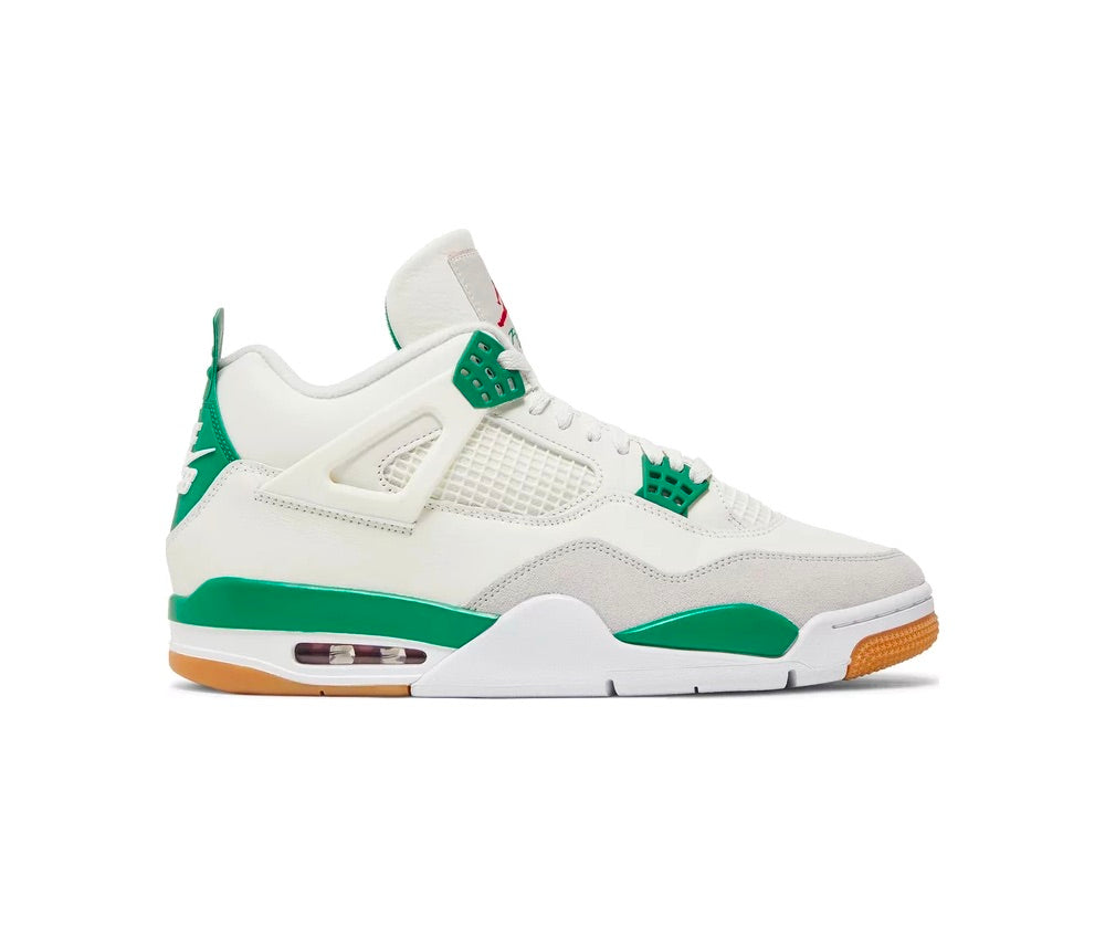 حذاء Nike SB x Air Jordan 4 Retro باين جرين