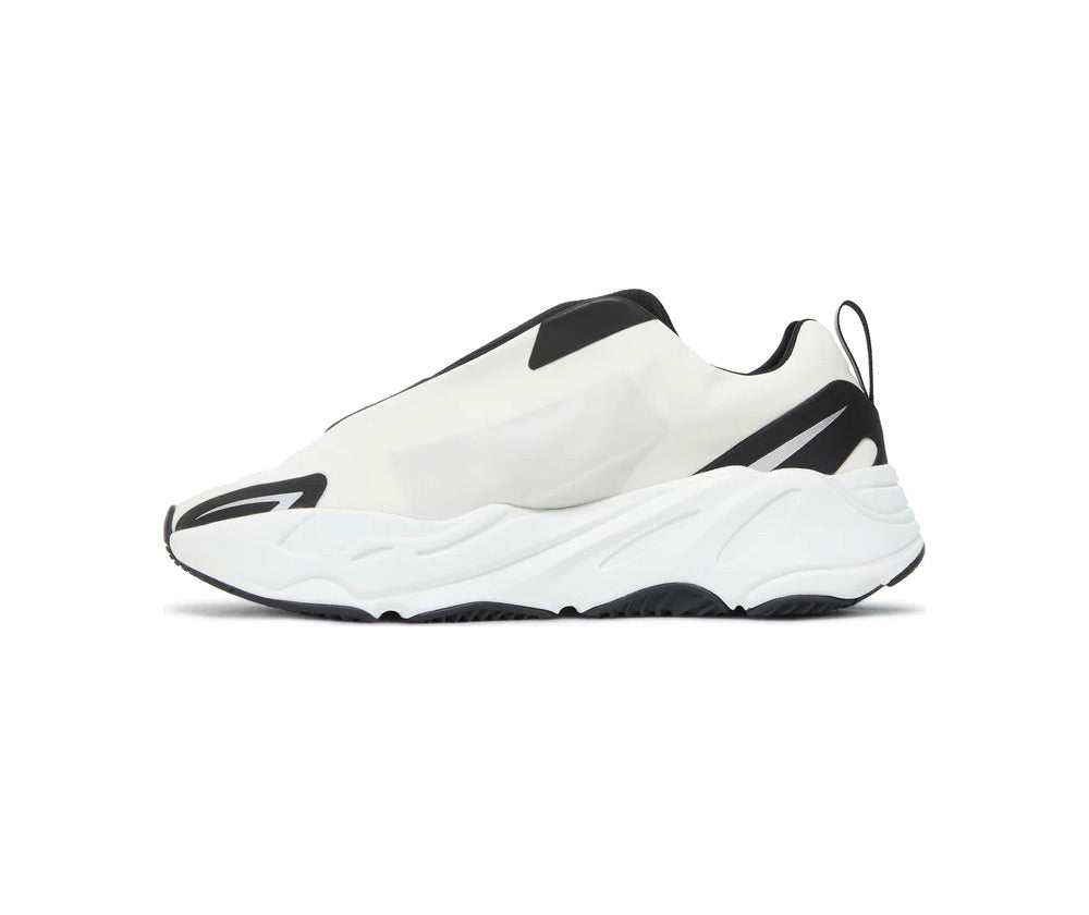 حذاء ييزي بوست 700 MNVN بدون رباط تناظري