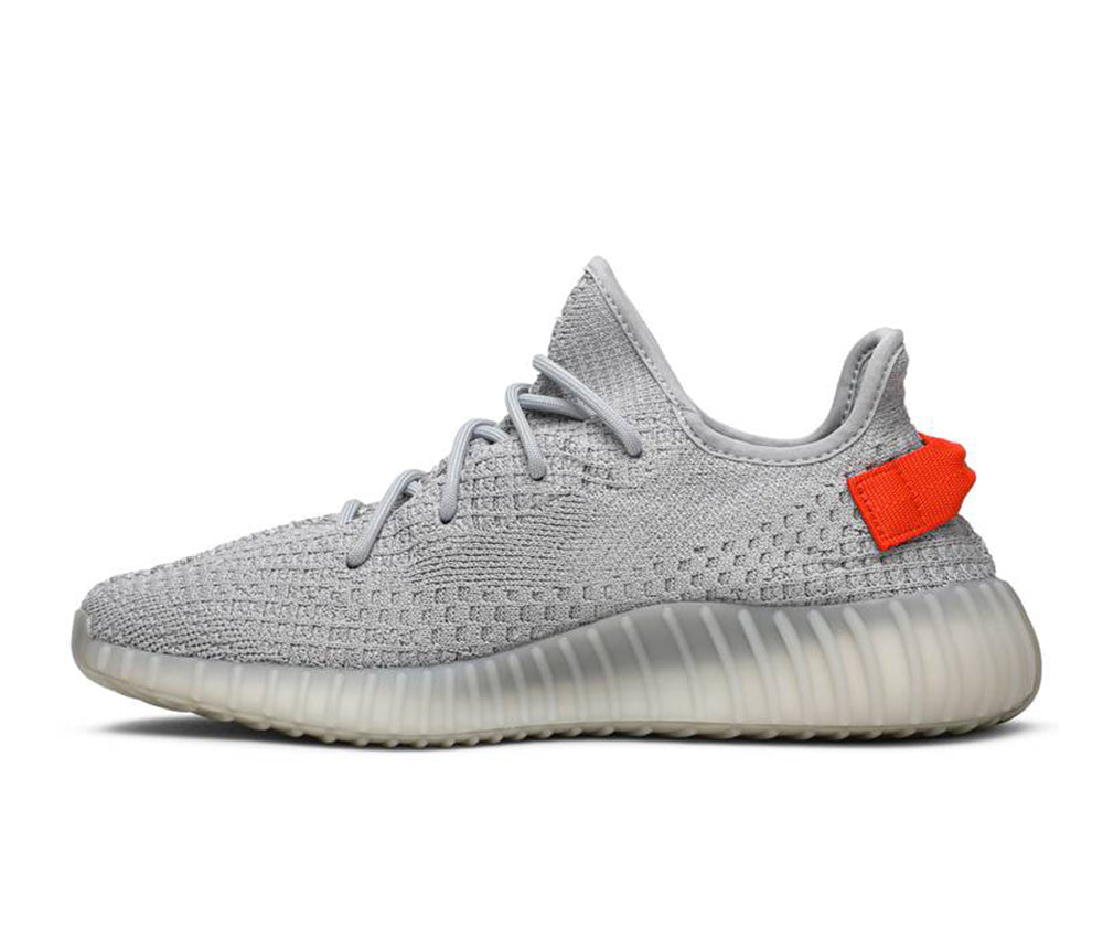 ضوء خلفي Yeezy Boost 350 V2