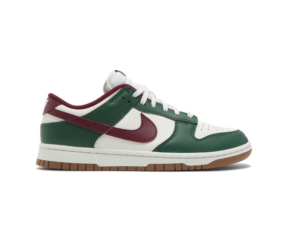 Dunk Low Gorge Green Team Red