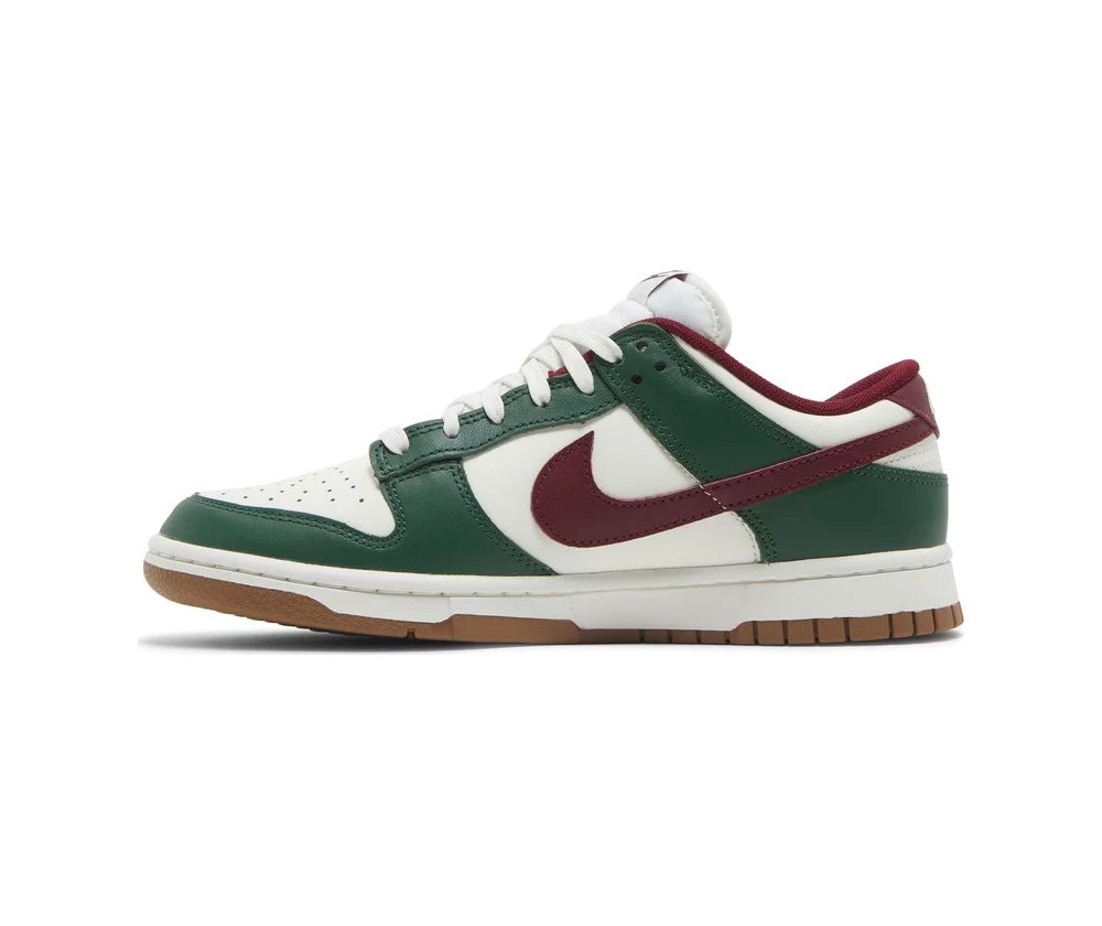 Dunk Low Gorge Green Team Red